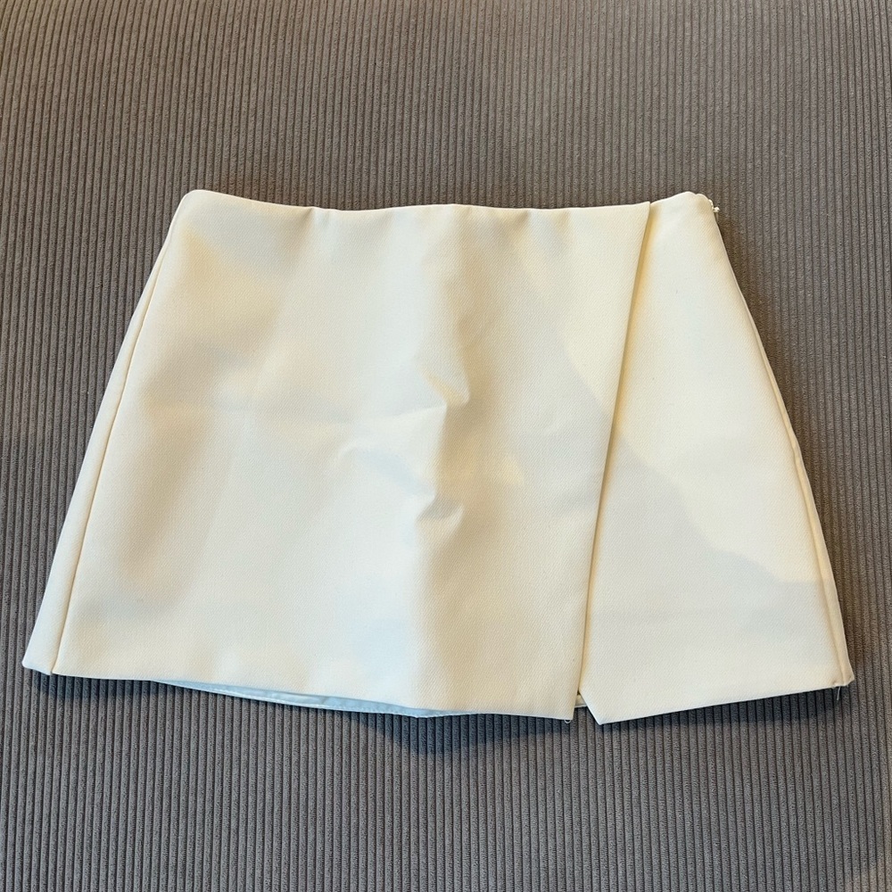 Zara White Mini Skort Skirt